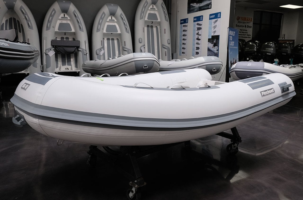 2022 Flex SR10 | White w/ Grey Accents