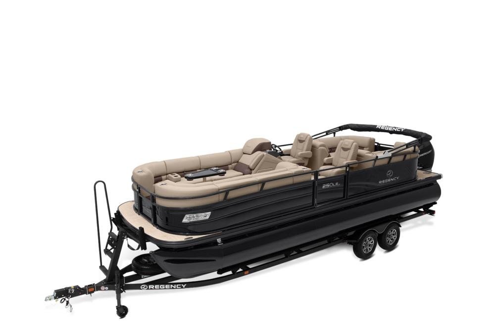 250 LE3 w/ 350 L Verado® Mercury® Verado®