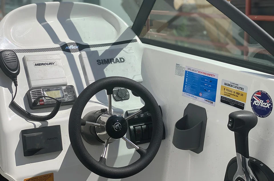 2022 Reflex Chianti 180 with Mercury 90hp Outboard - Image 4