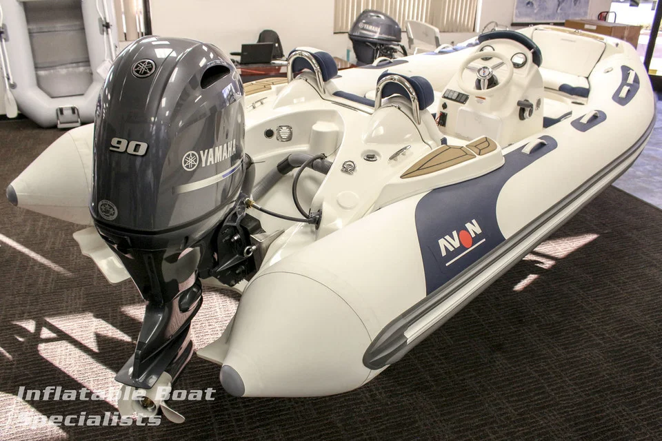 Avon Seasport Inflatable Boat | Grey Seasport 490 NEO 2022 Mercury Four Stroke - Image 2