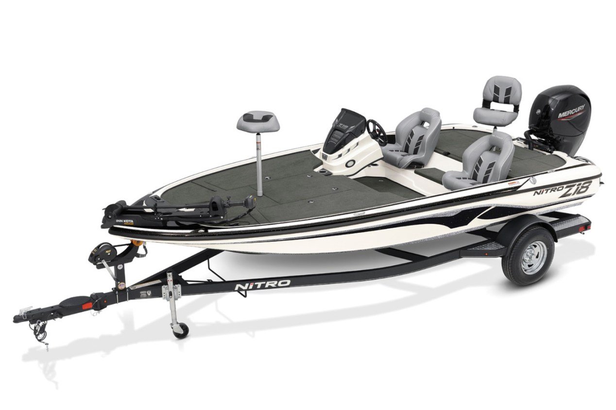 Z18 w/ 150 L Pro XS® FourStroke Mercury® Pro XS®